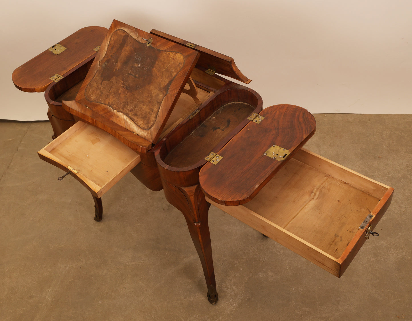 18th Century Rococo Poudreuse