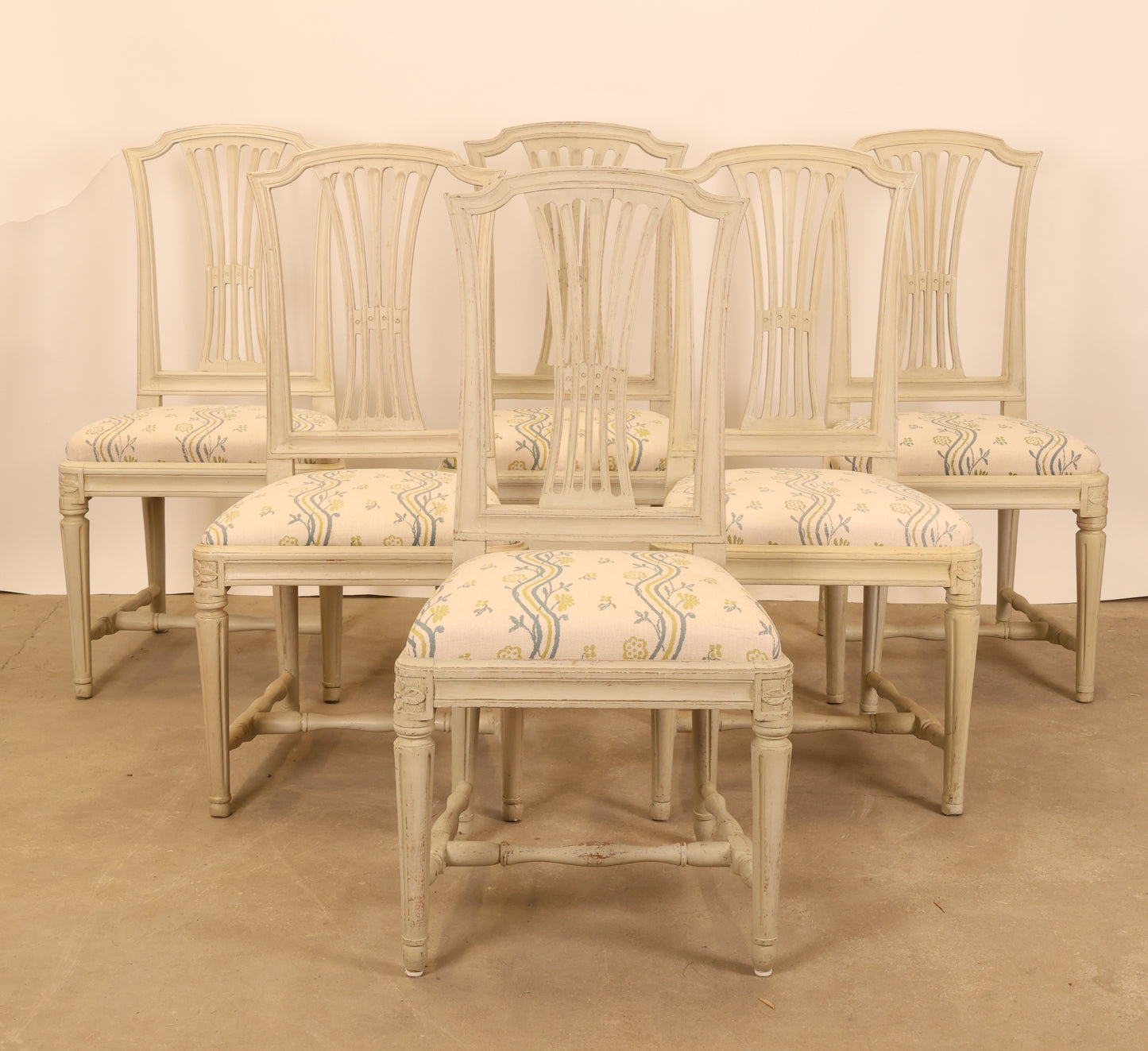 Six gustavian chairs.
