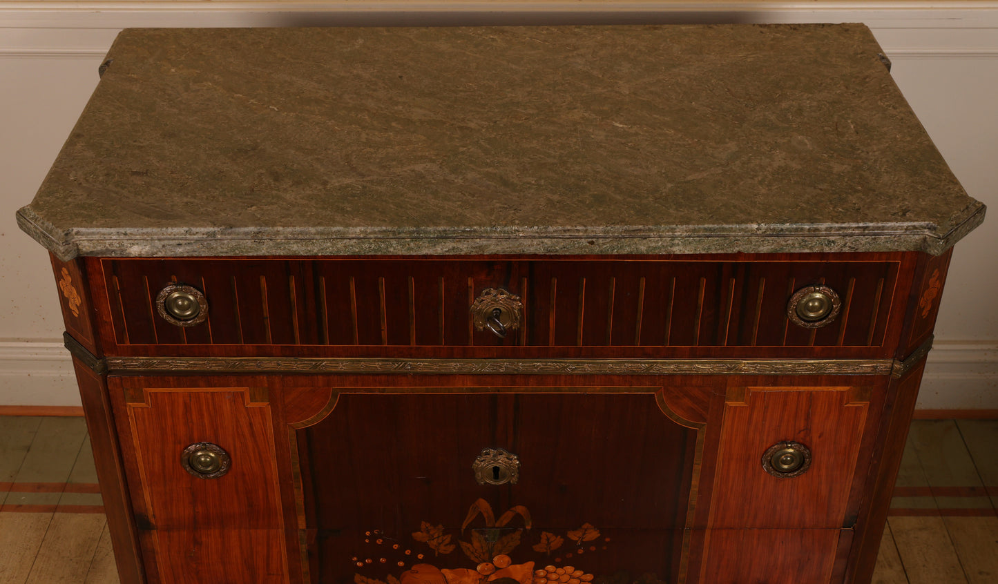 Kolsmo marble top of an 18th Century Gustavian Chest of Drawers by Gustaf Foltjern