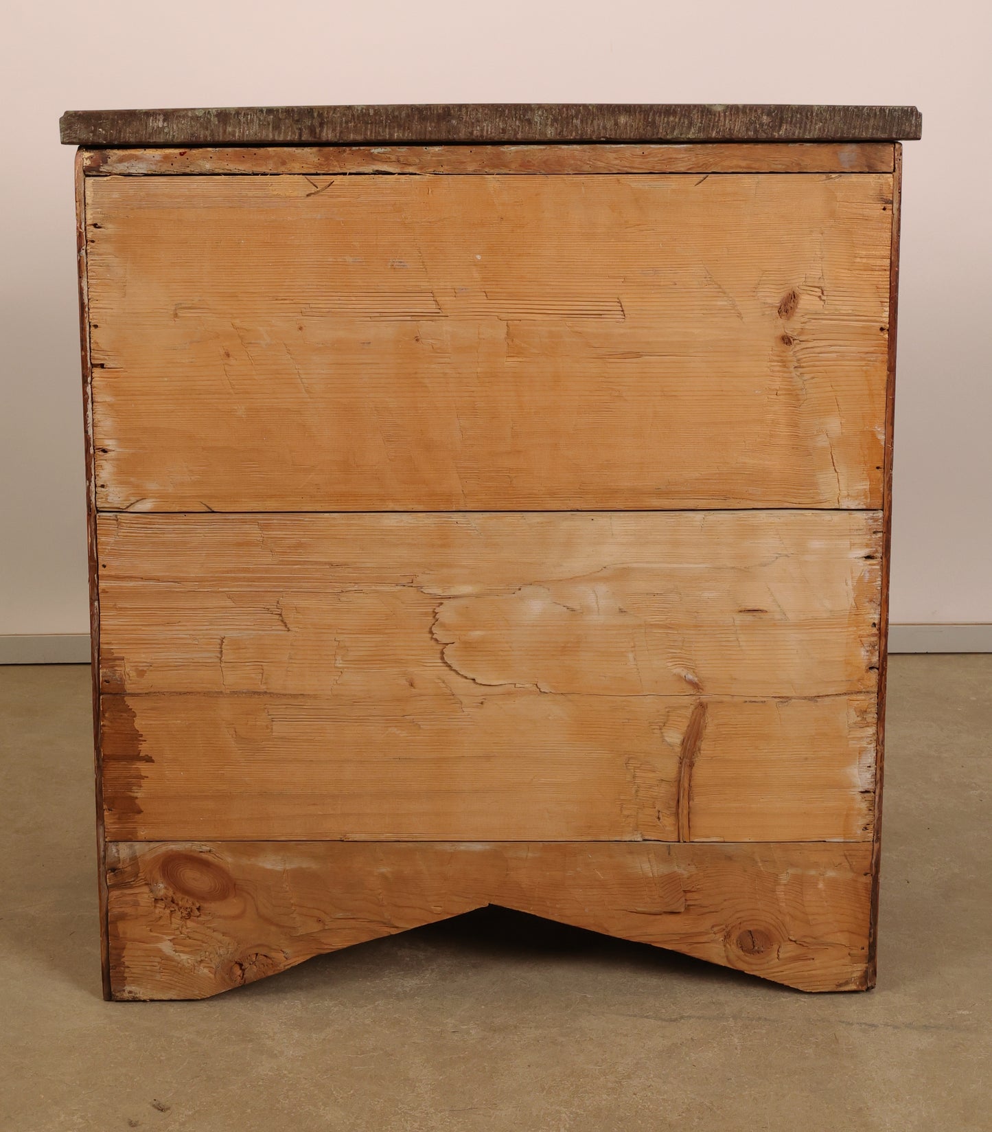 Back of Baroque Chest of Drawers