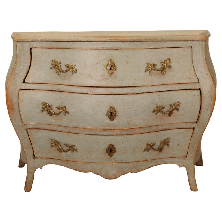 A Rococo chest of drawers