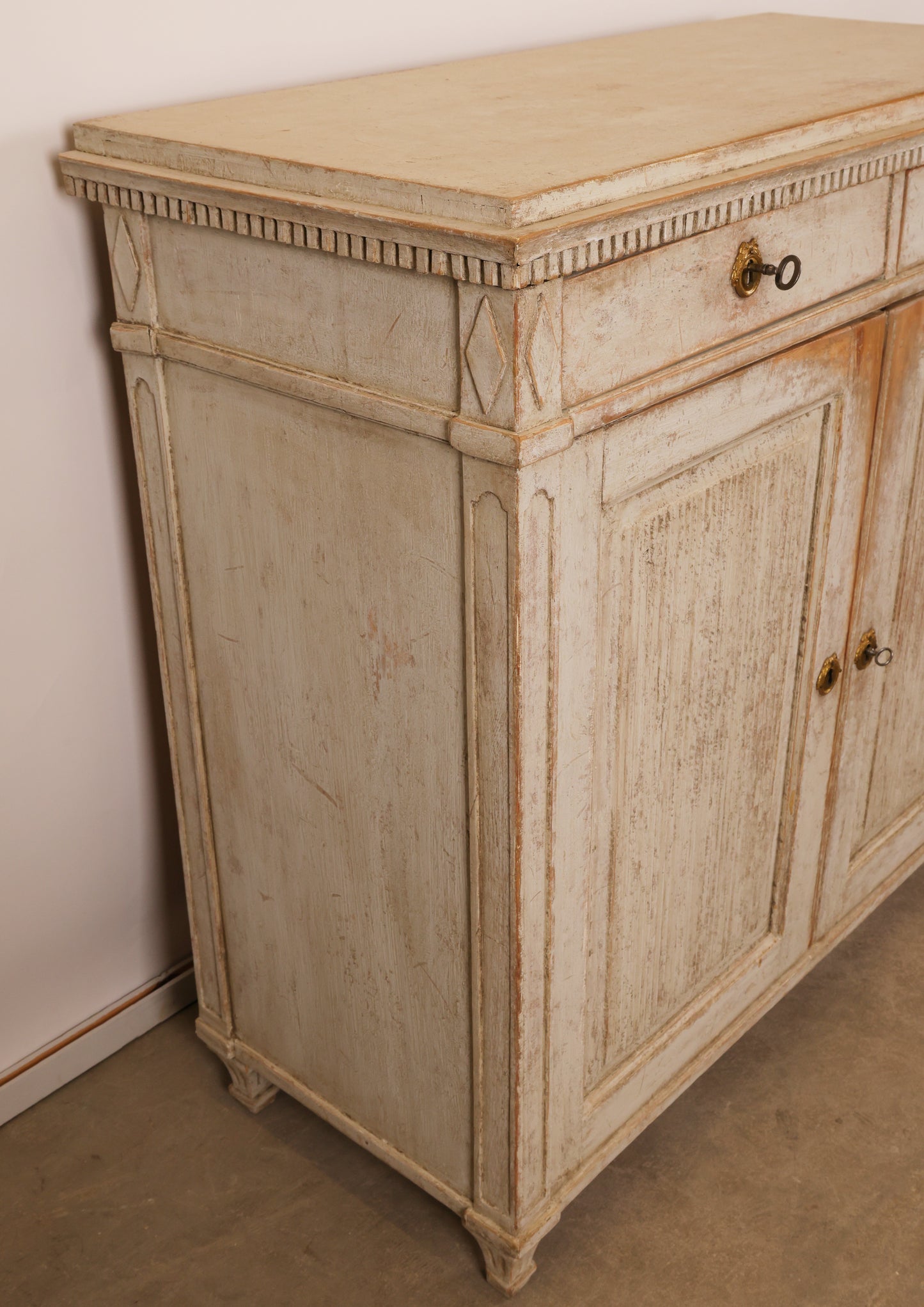 18th Century Gustavian Sideboard viewed slightly from the side