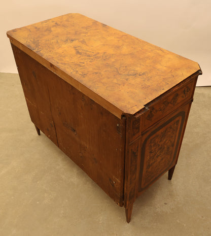 18th Century Gustavian Chest of Drawers from the back and above.