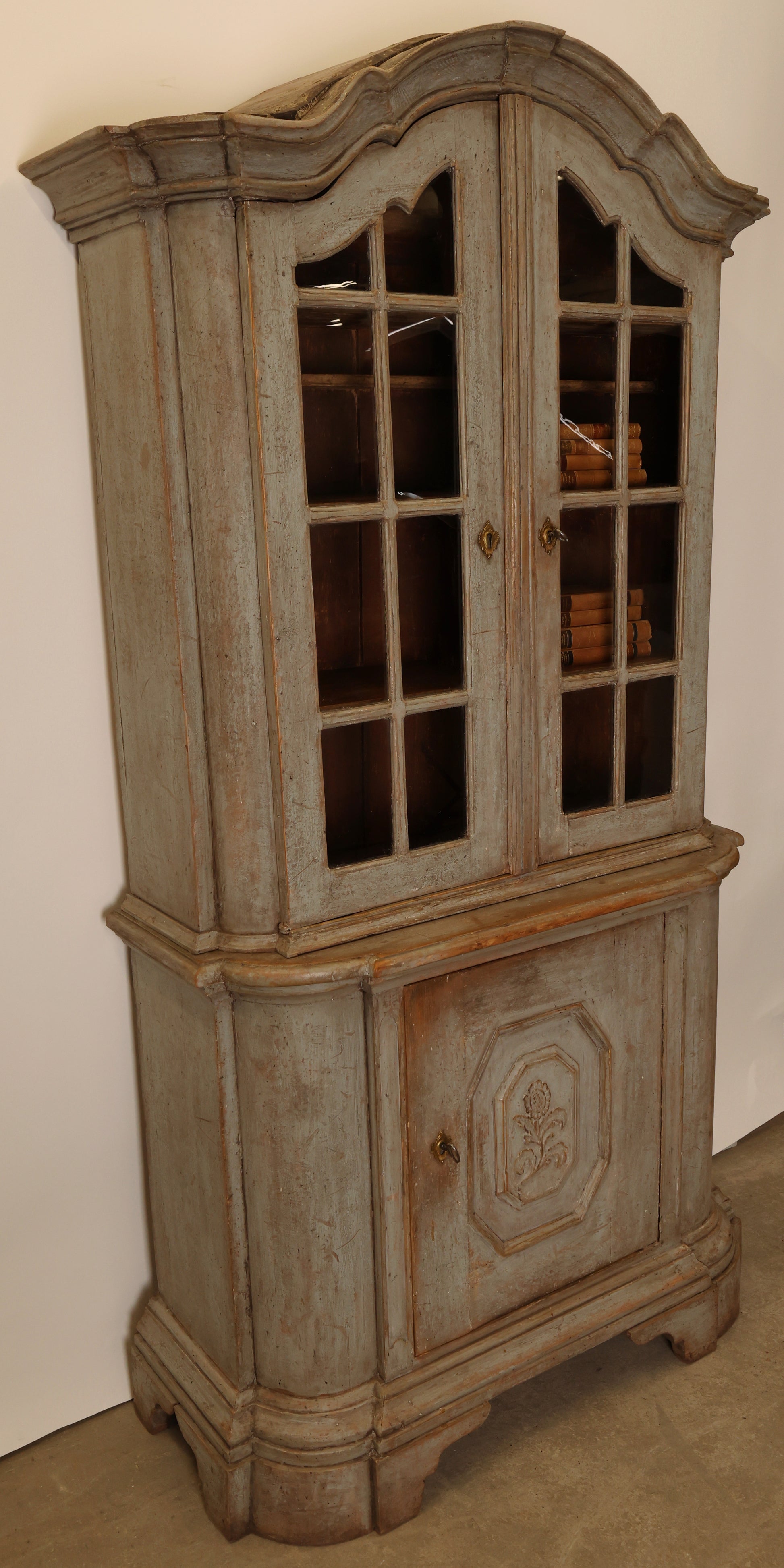18th Century Rococo Display Cabinet from the side