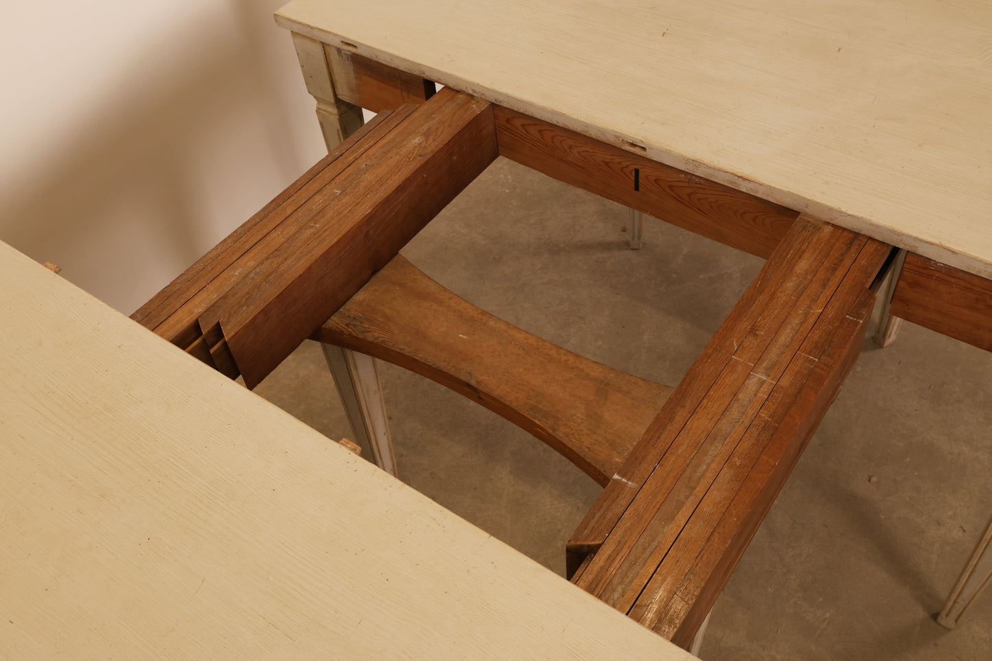 Detached leaf of 19th Century Gustavian Dining Table