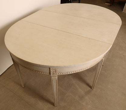 1800’s Century Gustavian Dining Table with pull-out mechanism. The antique dining table is painted in grey colour. 