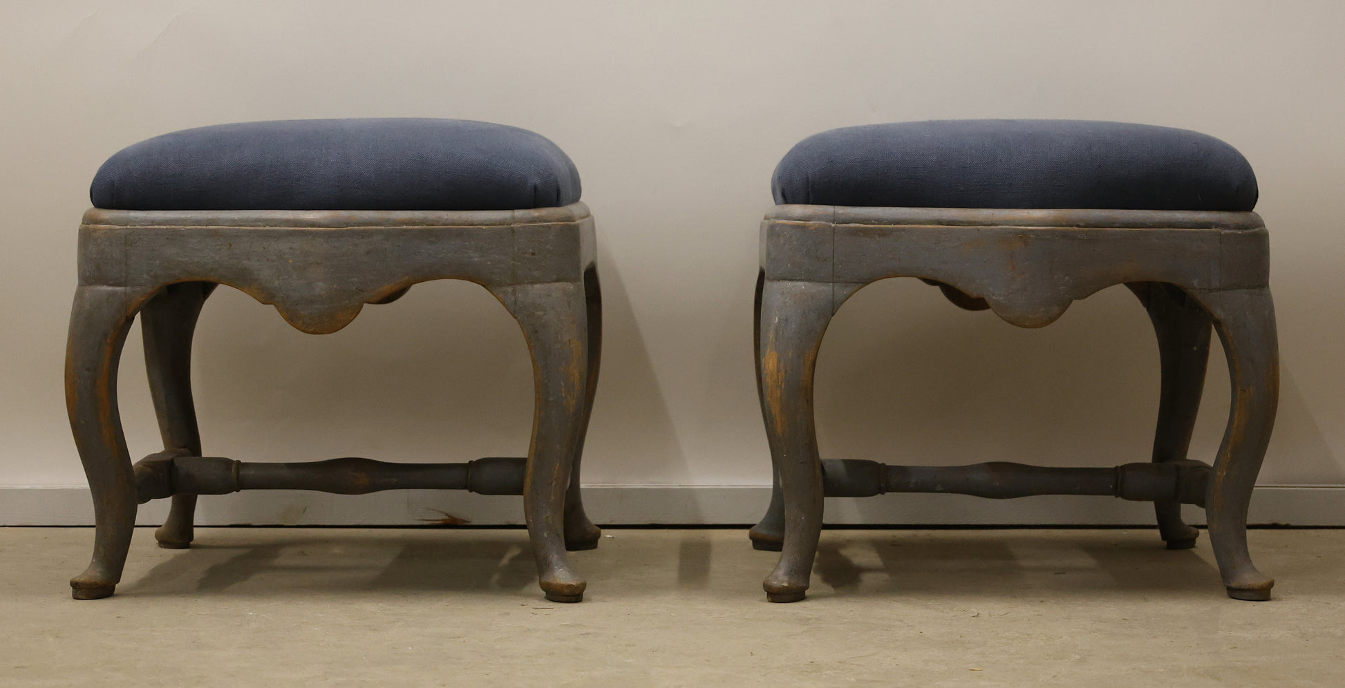 Pair of Rococo Stools In grey and blue colors