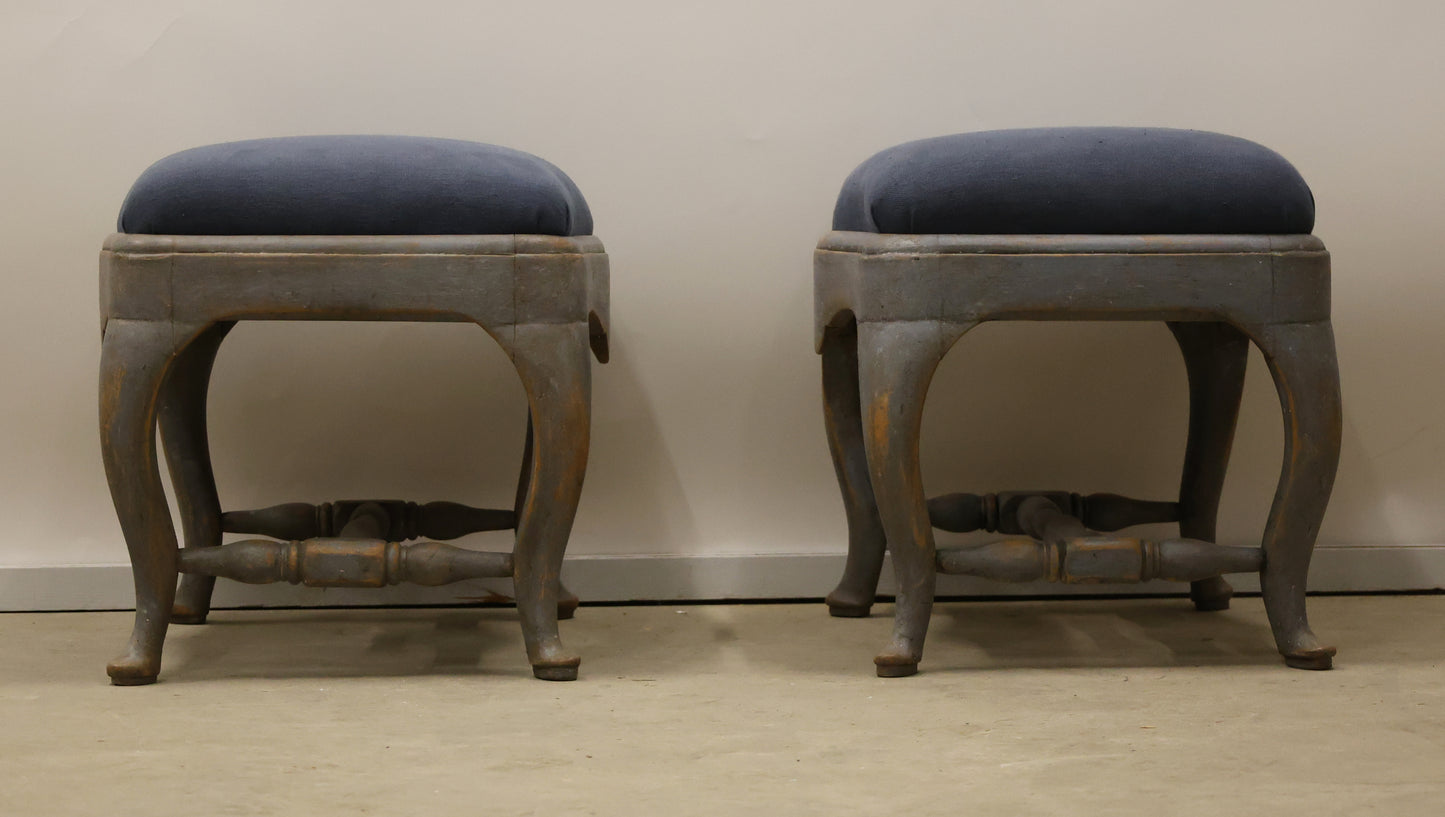 Pair of Rococo Stools in gray and blue colors