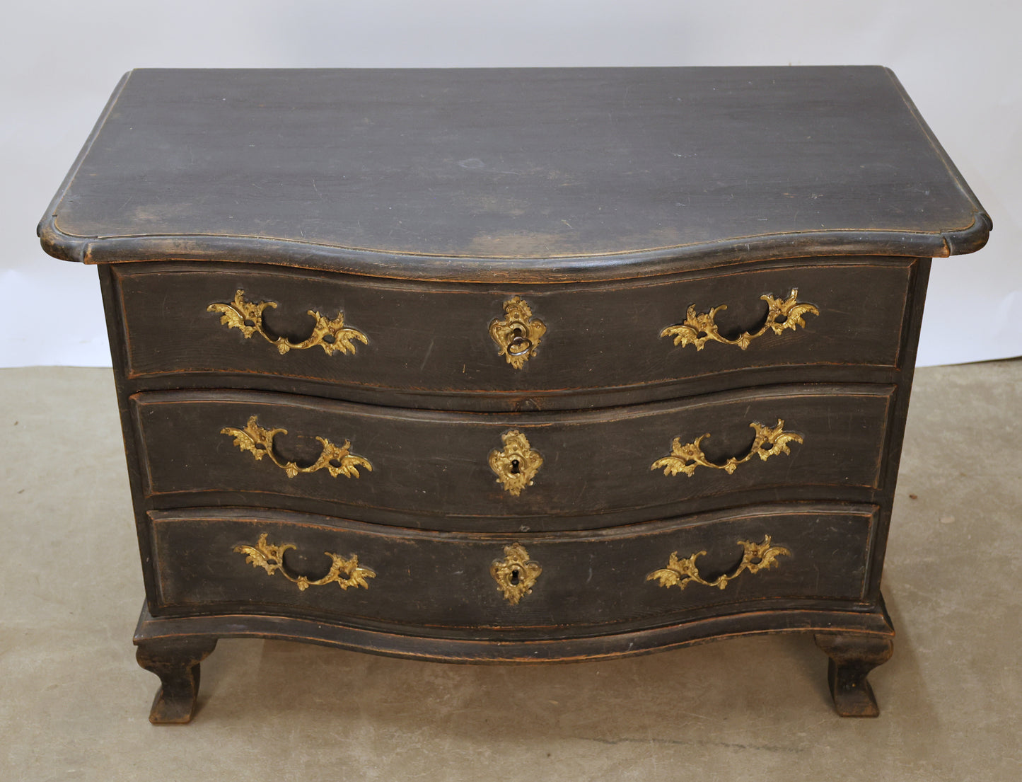 Black Baroque commode