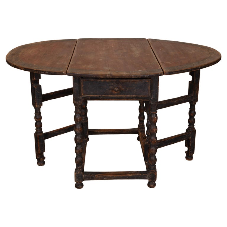 Baroque Gateleg Table