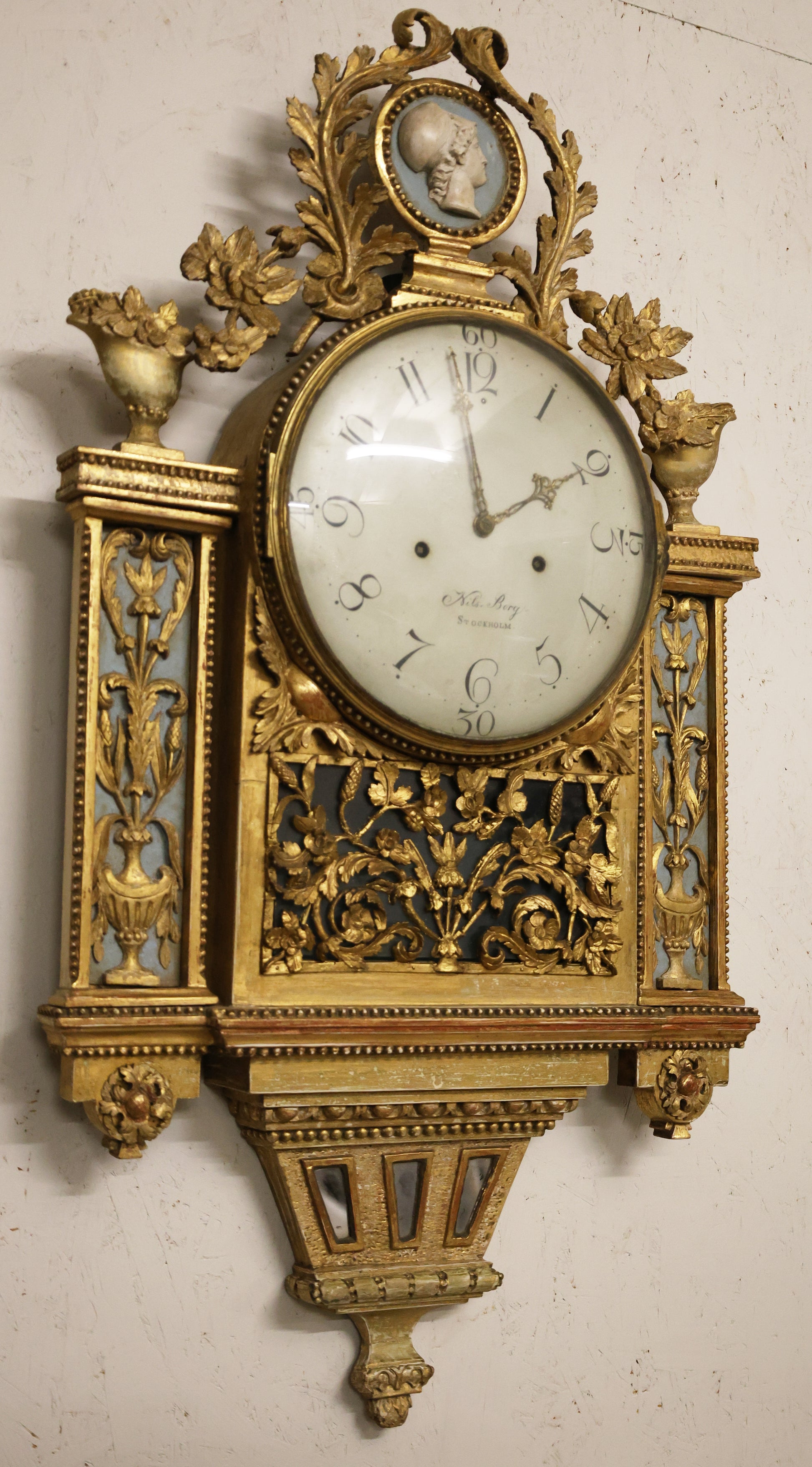 Gustavian clock made by Nils Berg.