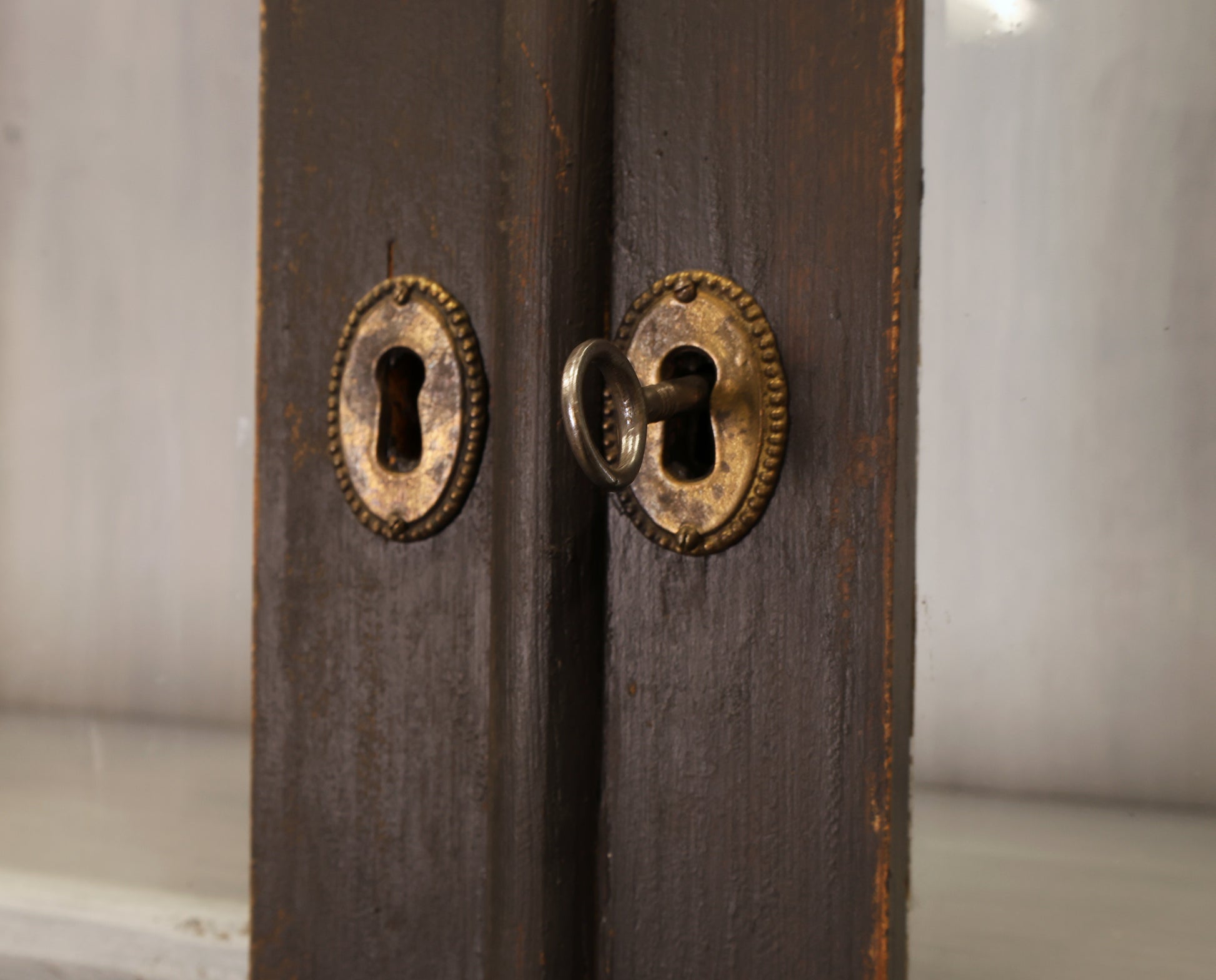 Key to a Gustavian cabinet.