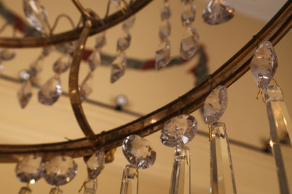 Close up of a late-gustavian chandelier.