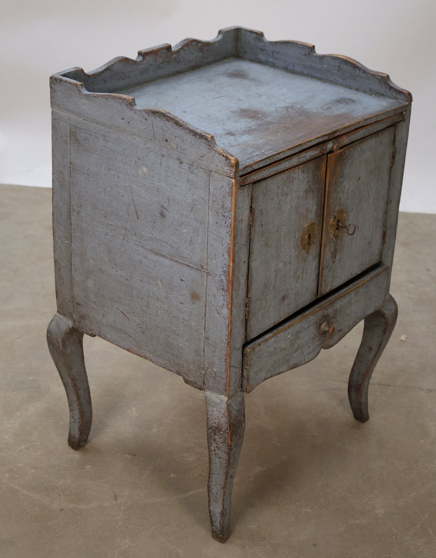 Blue Rococo nightsand